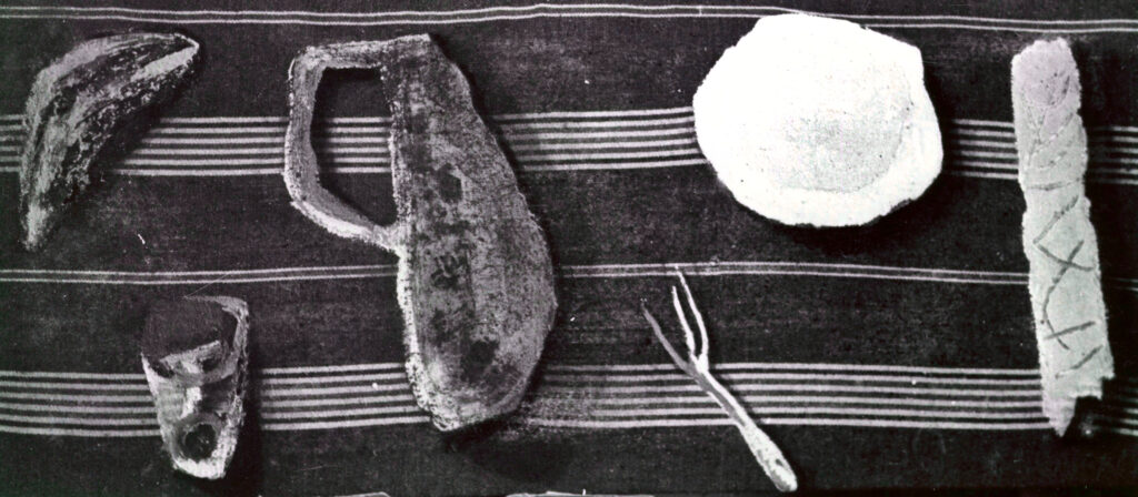 Pintura-Lapayese-Mesa puesta 1961 Pintura expresionista de Ramón Lapayese en imagen de una mesa tendida para comer