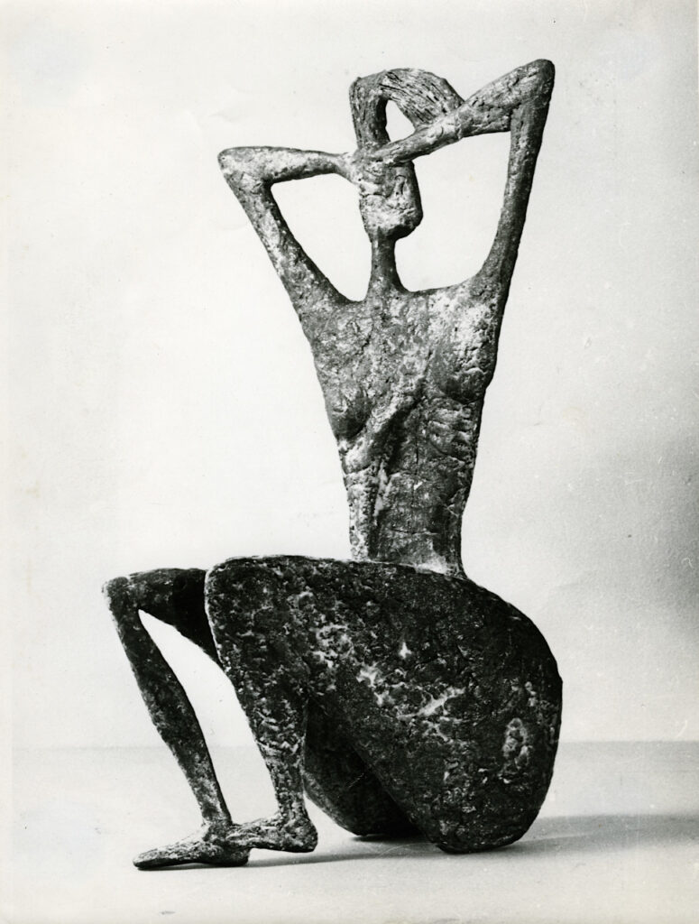 Escultura-Lapayese-Peinándose 1958 Escultura-Lapayese-Peinándose 1958