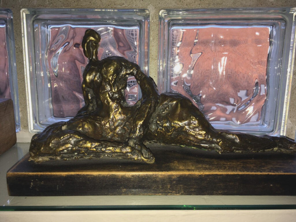 Escultura-Lapayese-Recostada Escultura-Lapayese-Recostada