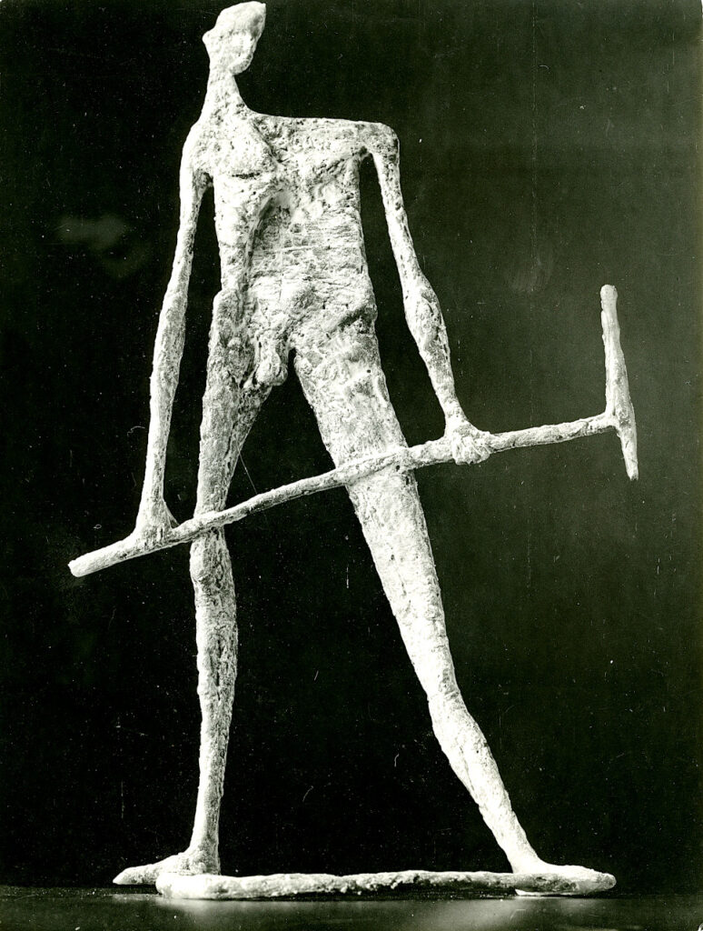 Escultura-Lapayese-Guerrero primitivo 1958 Escultura-Lapayese-Guerrero primitivo 1958