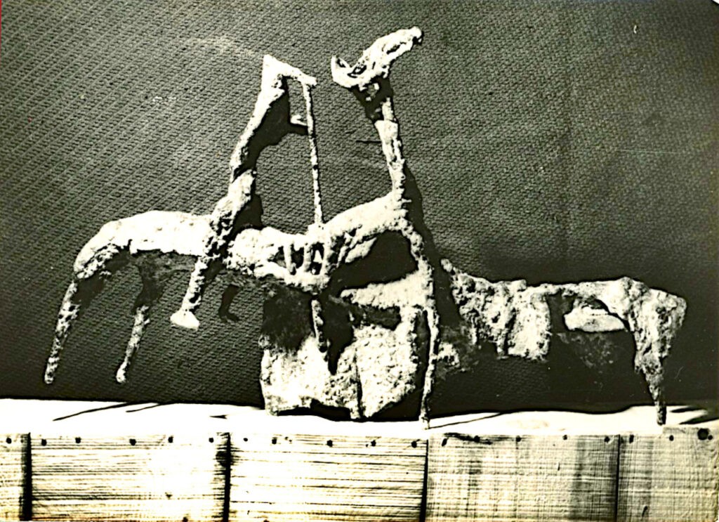 Lapayese - escultura - tauromaquia - toro - torero - Caballo y toro - bronce - 1960 Lapayese - escultura - tauromaquia - toro - torero - Caballo y toro - bronce - 1960