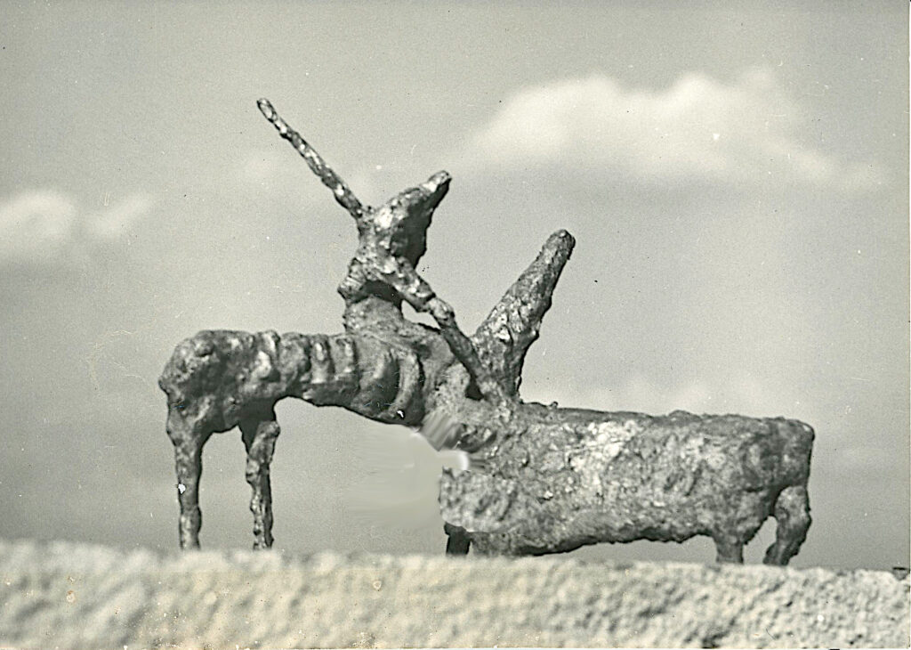 Lapayese - escultura - tauromaquia - toro - torero - Picador I - bronce - foto con error -1959 Lapayese - escultura - tauromaquia - toro - torero - Picador I - bronce - foto con error -1959
