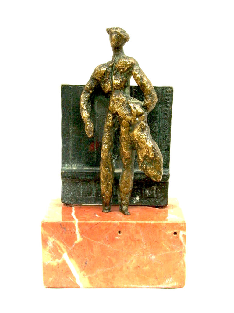 Lapayese - escultura - tauromaquia - toro - torero en tablas - bronce Lapayese - escultura - tauromaquia - toro - torero en tablas - bronce