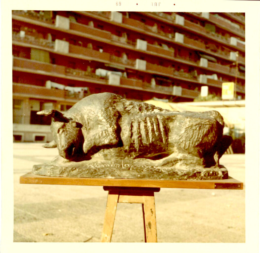 Escultura - Lapayese- Toros - bronce, 1969 Escultura - Lapayese- Toros - bronce, 1969