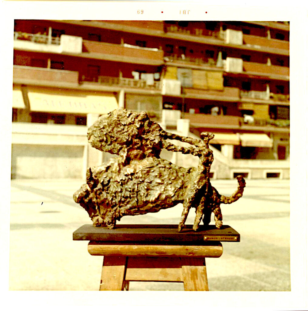 Lapayese - escultura - tauromaquia - toro - torero - bronce - 1969 Lapayese - escultura - tauromaquia - toro - torero - bronce - 1969